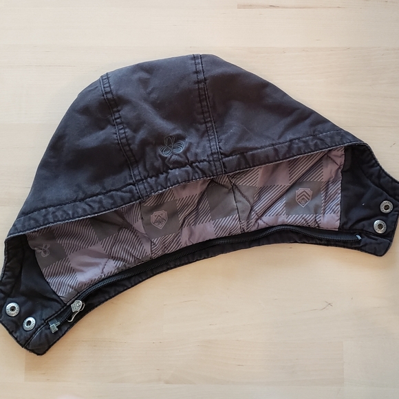 π₯SALEπ₯ TNA Winter Bomber Jacket - Preloved - Picture 9 of 12